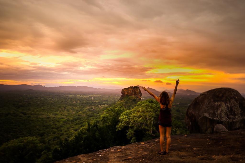The Thick Forest Sigiriya Exterior photo